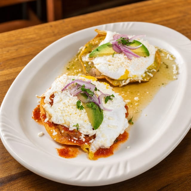 Huevos Divorciados.